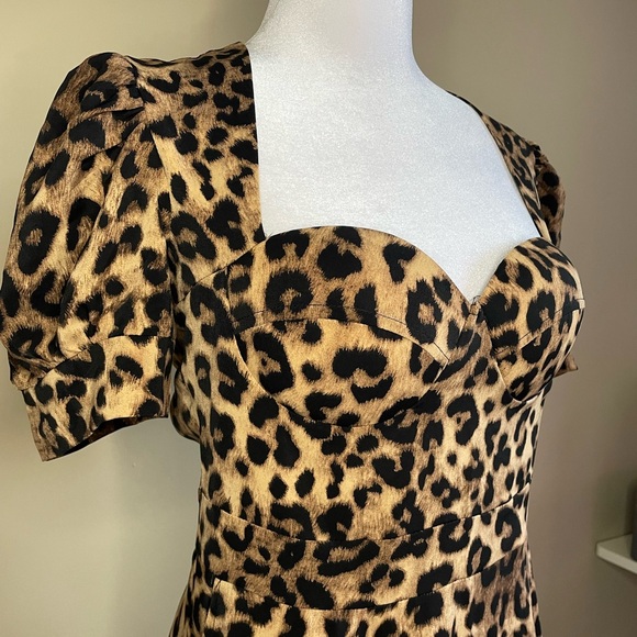 Leopard print women’s casual dress - Picture 4 of 9